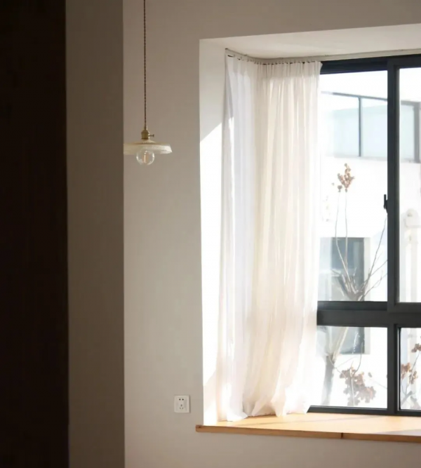 一個女生的東西可以少到什麼地步？