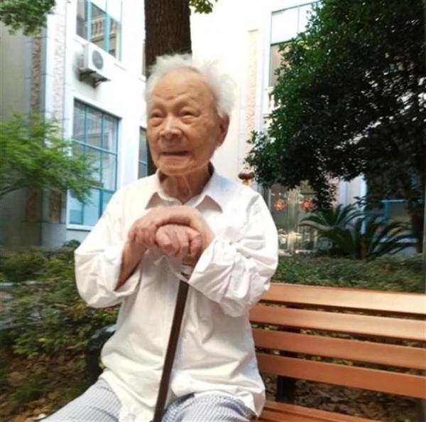 學人 達人 奇人——書法界深情追憶書壇大家陳方既先生