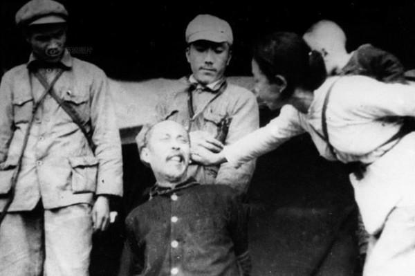 1949年毛澤東點將陳正人，出發前交代要活捉此人：20年的賬該算了
