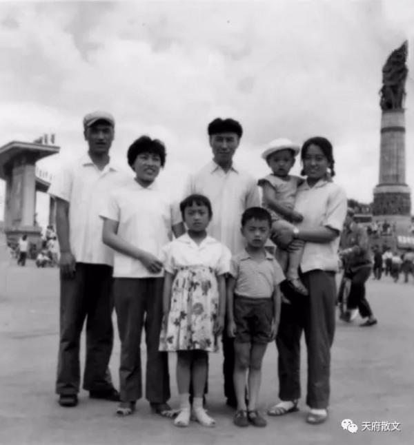 《天府散文》●王德明｜|「證 物」