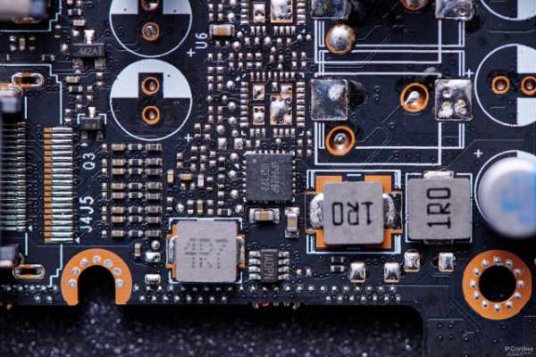 效能不止於入門，影馳RTX 3050 mini顯示卡上手