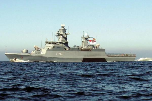 K-130型“不倫瑞克”級護衛艦圖集（82圖）