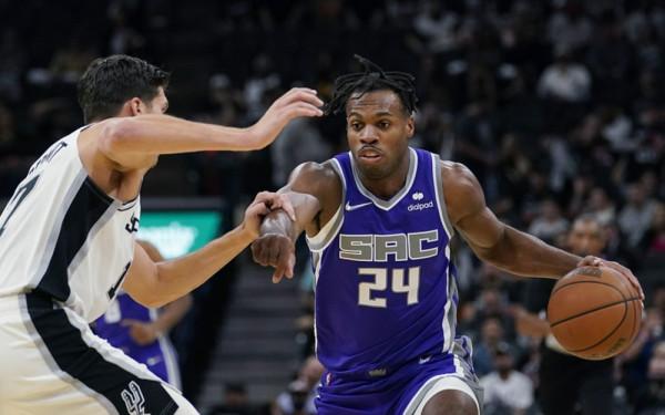 3個輔助,都帶不動的NBA核心,5年了,你還不打算兌現天賦嗎? 3個輔助,都帶不動的NBA核心,5年了,你還不打算兌現天賦嗎?