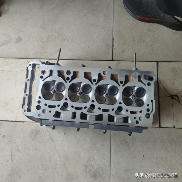 你們的奧迪燒機油是怎麼修的，我覺得這臺奧迪Q5燒機油的修法才對