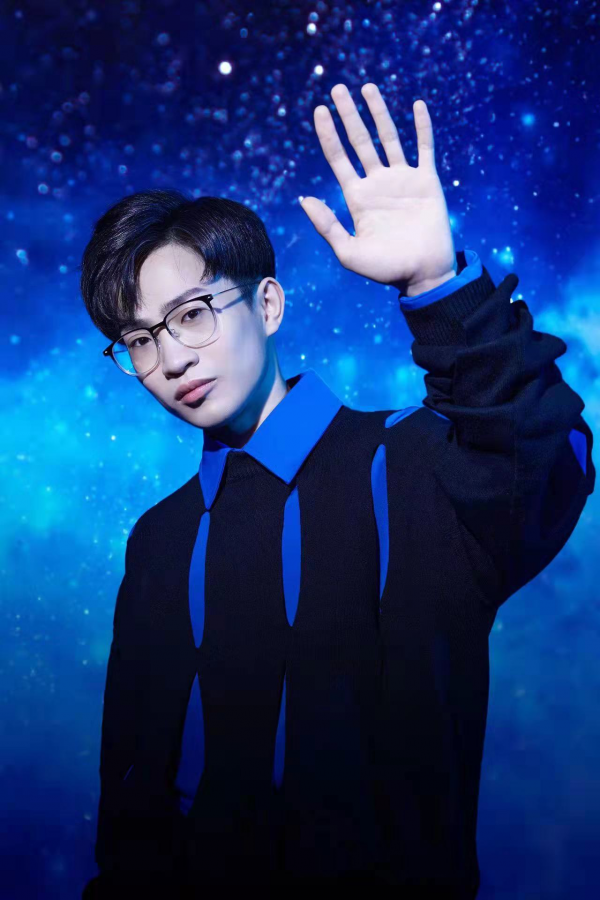 2022年首場科技時尚跨界IP來了，GENTLE GALA先生之夜聯名榮耀手機