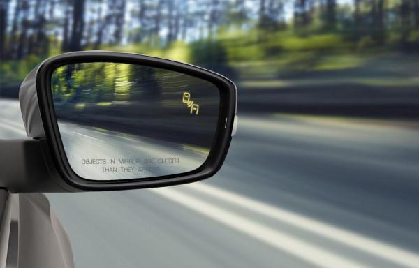 比起30多年前的普桑，帕薩特真安全嗎？