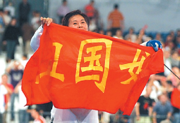 欒菊傑在加拿大當教練,地位在擊劍界舉足輕重:沒有丟中國人的臉 欒菊傑在加拿大當教練,地位在擊劍界舉足輕重:沒有丟中國人的臉