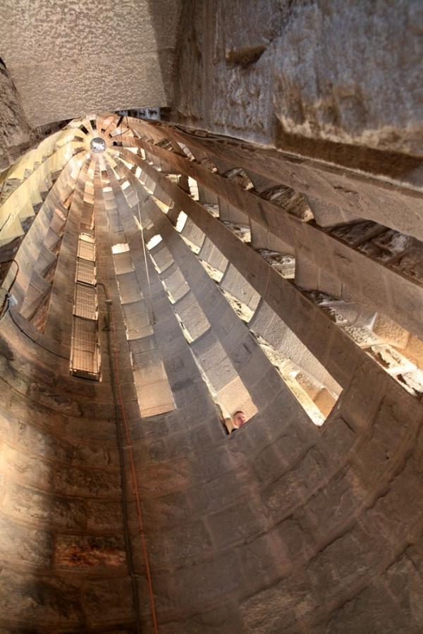 晨楓：巴塞羅那聖家堂是建築異葩，不是里程碑