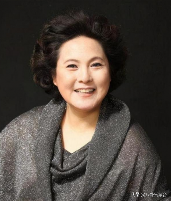 “市井太太”張芝華:被《廬山戀》男主角拋棄,離婚逆襲打臉前夫 “市井太太”張芝華:被《廬山戀》男主角拋棄,離婚逆襲打臉前夫