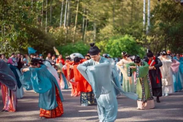 中秋國慶河北正定園博園大型實景演出《醉美古城，“愛”在正定》