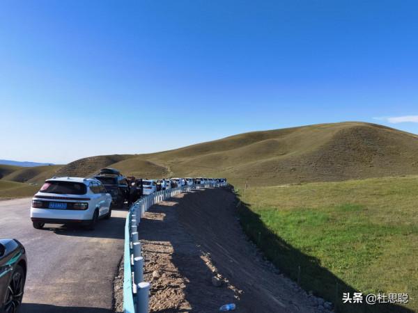 漢EV自駕新疆，在冰溝和計程車駐車做飯，越聊他們越想換電動車