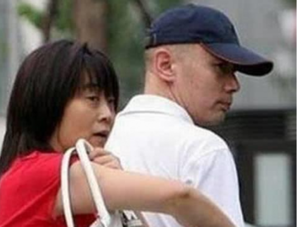 選擇丁克夫妻的6對明星,有人心疼妻子受苦,有人裸捐全部財產 選擇丁克夫妻的6對明星,有人心疼妻子受苦,有人裸捐全部財產