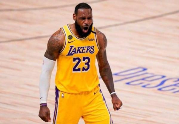 攻防轉換高手！盤點NBA快攻能力最強的十大球星：前三實至名歸