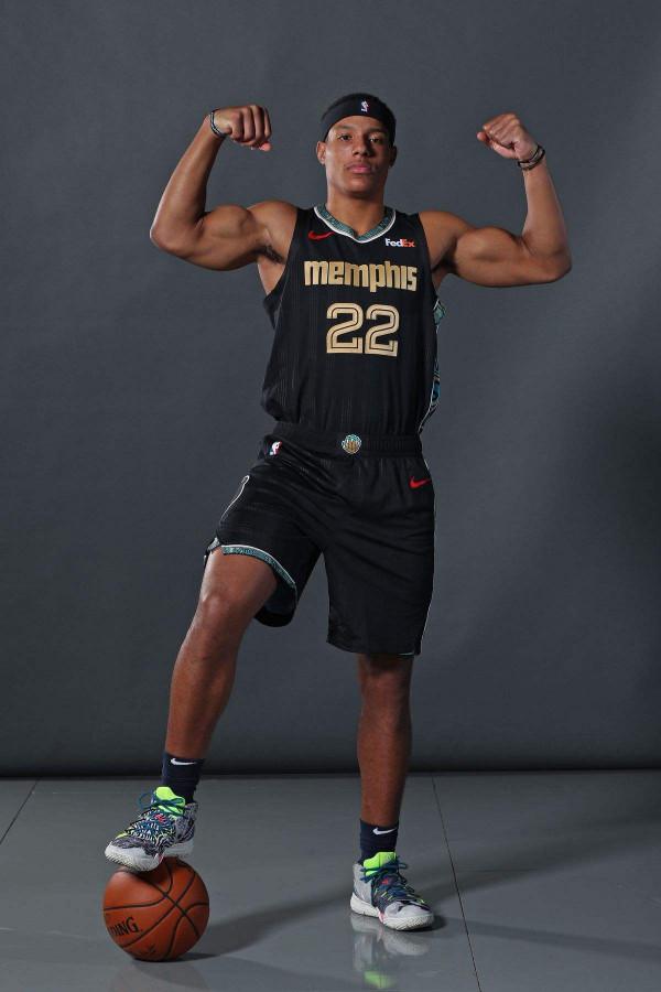 美媒重排2020年選秀：懷斯曼淪為水貨，後衛超多的選秀大年