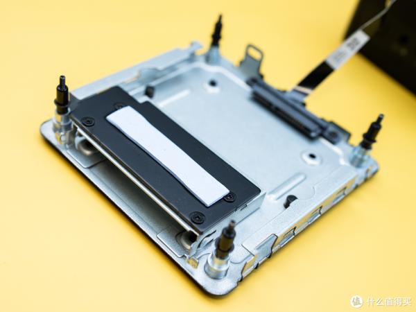 Intel NUC11小主機，實測記憶體頻率對核顯效能影響、升級SN850固態