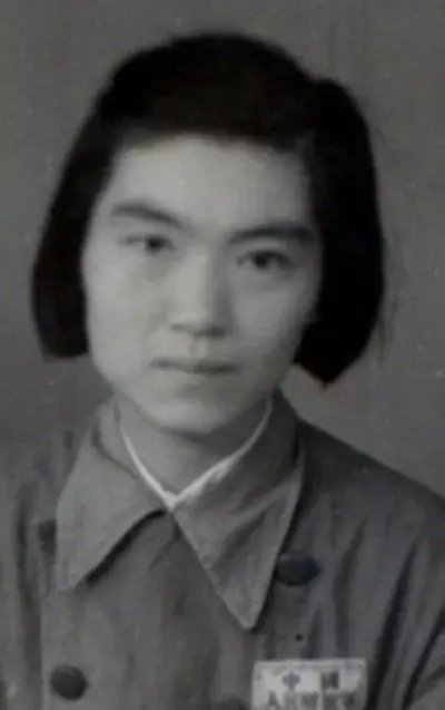 上海姑娘嫁給“糧草官”,結婚7年後,丈夫坦白:毛主席是我堂兄 上海姑娘嫁給“糧草官”,結婚7年後,丈夫坦白:毛主席是我堂兄