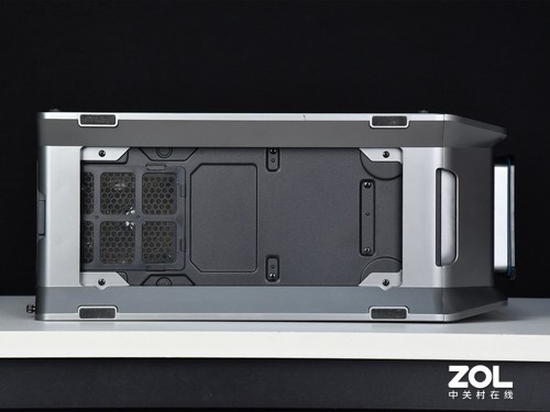 12代酷睿旗艦機 雷神911黑武士4圖賞