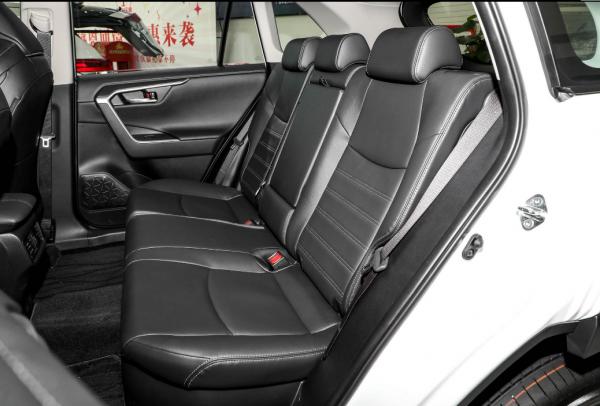 起售17.18萬,廣汽豐田威蘭達解析,最高配2.5L自吸+雙電機! 起售17.18萬,廣汽豐田威蘭達解析,最高配2.5L自吸+雙電機!