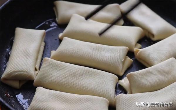 秋天蘿蔔最過癮的吃法,加1塊五花肉,不燉不炒,上桌連汁都不剩 秋天蘿蔔最過癮的吃法,加1塊五花肉,不燉不炒,上桌連汁都不剩