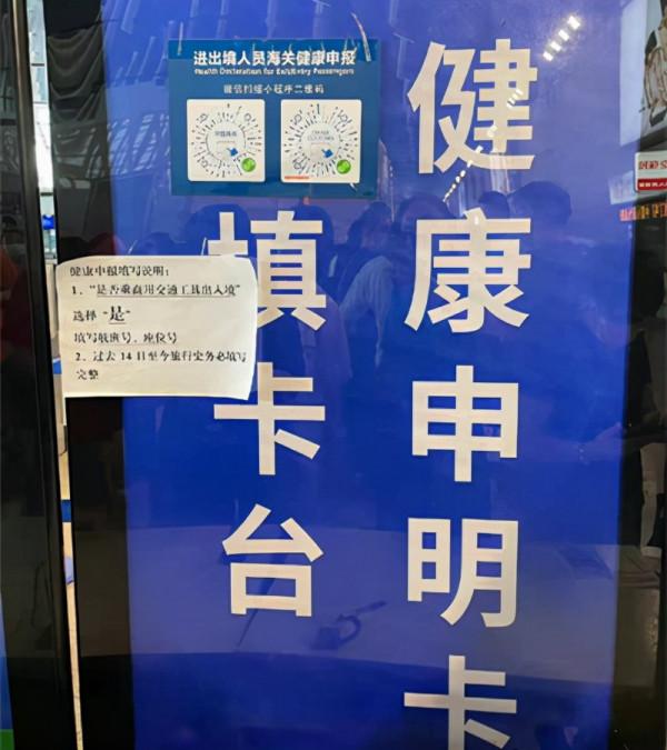 赴美留學生家長“疫情煎熬記”:想讓孩子呆在國外 又怕感染新冠 赴美留學生家長“疫情煎熬記”:想讓孩子呆在國外 又怕感染新冠