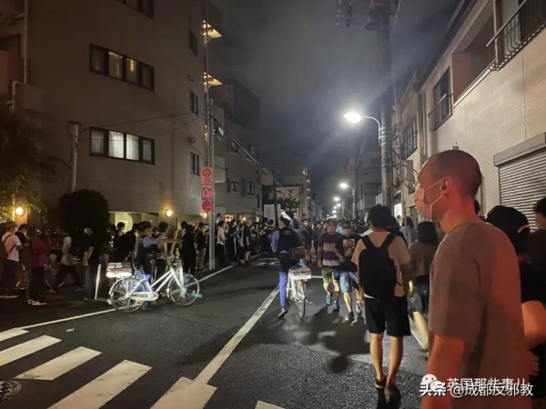 日本辦了一場“可以偷的藝術展”，結果還沒開偷就全被搶光了