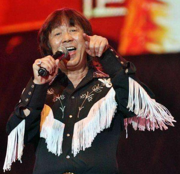 許冠英：拒領金像獎，因自卑終身未娶，與林正英同日去世是巧合嗎