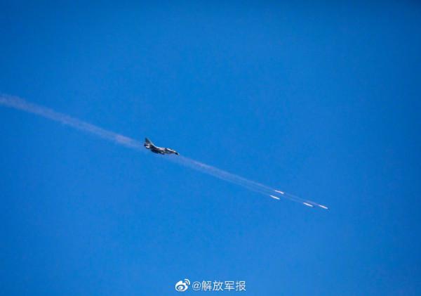 出擊！戰鷹訓練超酷瞬間