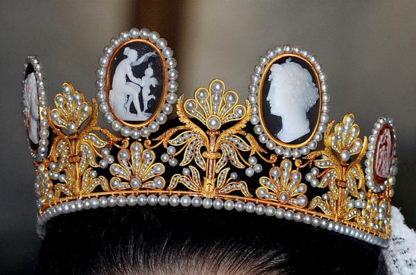 貝殼也可成為藝術品，中國螺鈿PK國外卡梅奧，誰比較好看？