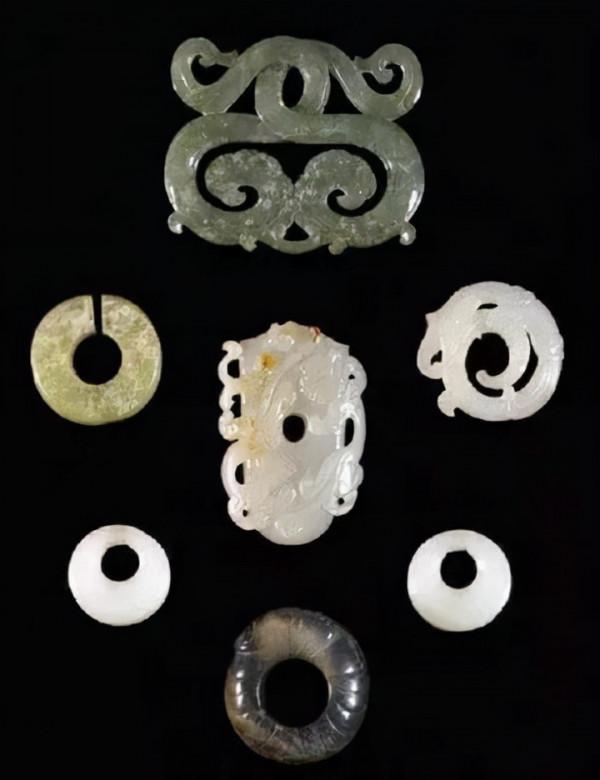 古玉界:蘇富比拍賣中國高古玉成交選錄 古玉界:蘇富比拍賣中國高古玉成交選錄