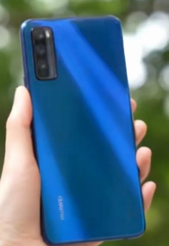 千元檔機型推薦，覺得哪款更香一點？