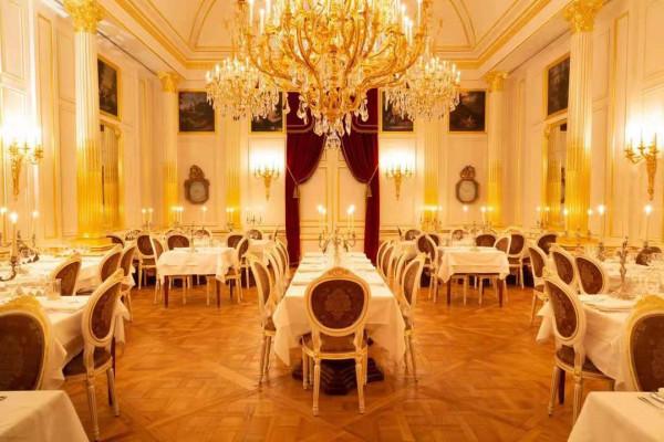 法國當地的自助餐有多豪華?頂級食材“堆成山”,芝士逾100多種 法國當地的自助餐有多豪華?頂級食材“堆成山”,芝士逾100多種