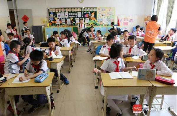 在中小學推行“5+2”模式以後……