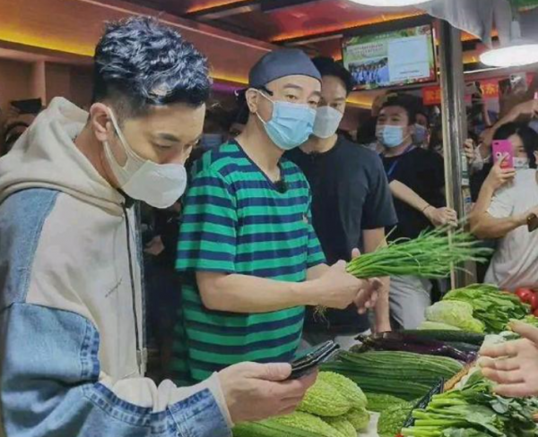 大灣區哥哥太牛了！《大灣仔的夜》出手就第一，芒果臺又抓到王炸