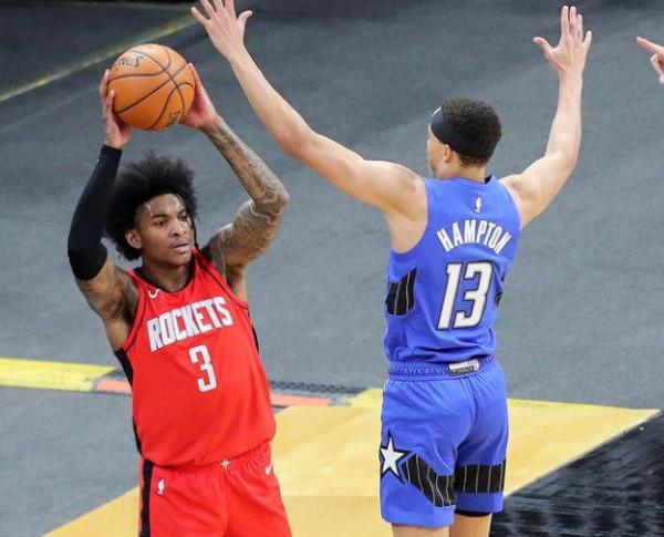 火箭放棄沃爾，只為扶正他？名記一語道破玄機，球隊毒瘤變核心