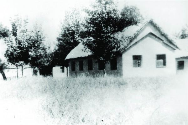 1954年吳晗重寫《朱元璋傳》，毛主席看後囑咐：要把朱元璋寫好點