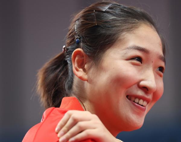 一場普通比賽,卻讓2大官媒點贊,劉詩雯讓陳夢知道誰是國乒一姐 一場普通比賽,卻讓2大官媒點贊,劉詩雯讓陳夢知道誰是國乒一姐