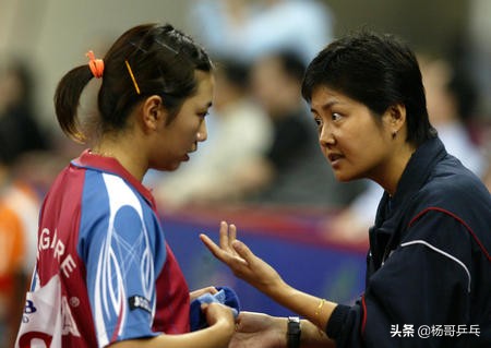 女乒在世乒賽中的一次失利,鄧亞萍喬紅早早出局,僅一人打進四強 女乒在世乒賽中的一次失利,鄧亞萍喬紅早早出局,僅一人打進四強