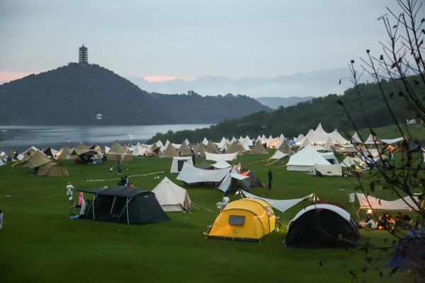 露營愛好者國慶齊聚金海湖,Uno Camp打造風格露營旗艦品牌 露營愛好者國慶齊聚金海湖,Uno Camp打造風格露營旗艦品牌
