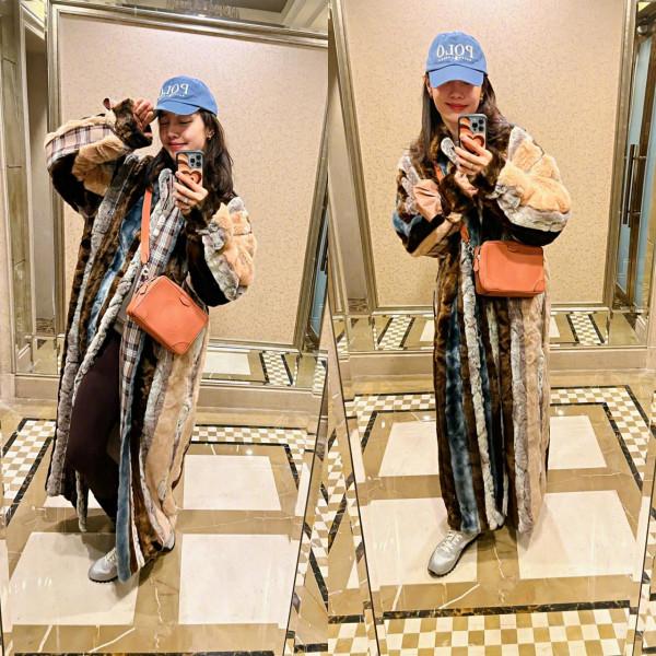 白百何罕見帶兒子出門，14歲元寶穿楊冪同款變潮男，越來越像媽媽