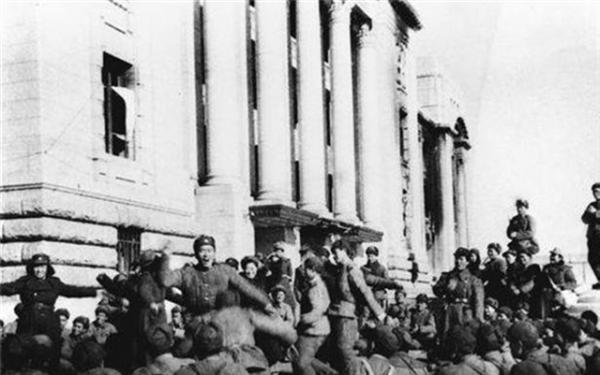 朝鮮戰爭金日成手下7個師長都是誰?5人出身抗聯2人出身八路軍 朝鮮戰爭金日成手下7個師長都是誰?5人出身抗聯2人出身八路軍