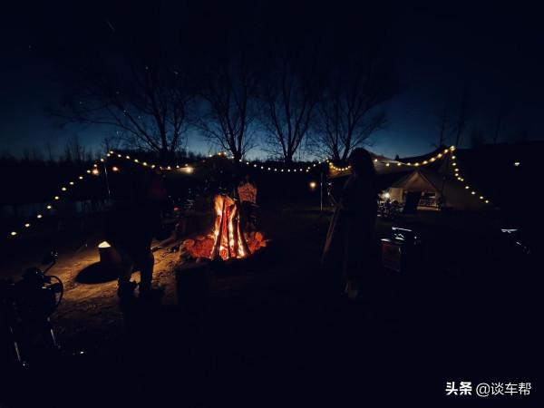 試駕BJ80:輕奢露營來襲,一場女神和BJ80的完美邂逅 試駕BJ80:輕奢露營來襲,一場女神和BJ80的完美邂逅