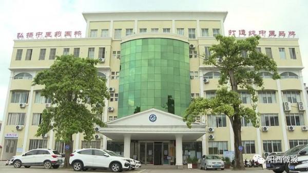 天氣轉涼“貼秋膘”怎樣吃更科學? 天氣轉涼“貼秋膘”怎樣吃更科學?