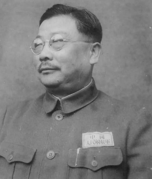 毛主席曾對李克農的女兒說：你爸是大特務，不過是黨的“大特務”