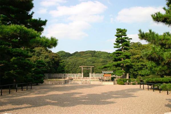 日本最大皇陵竟出土晉朝文物，日本學者：墓主人難道是中國人？