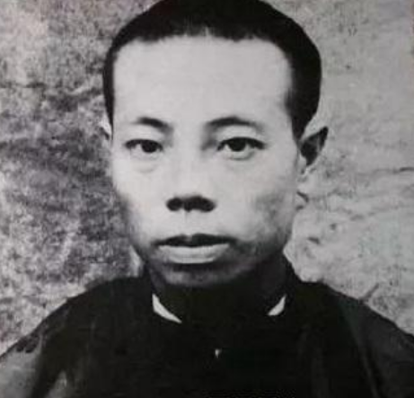 江西解放後,毛主席命人活捉肖家璧,為何會說:20年的總賬該算了 江西解放後,毛主席命人活捉肖家璧,為何會說:20年的總賬該算了