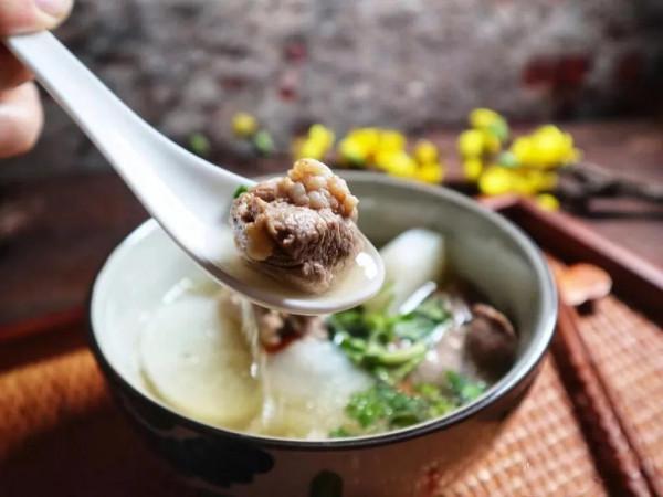 雲南珍貴的藥膳美味，不吃會後悔！藥食合一的獨特雲南味道