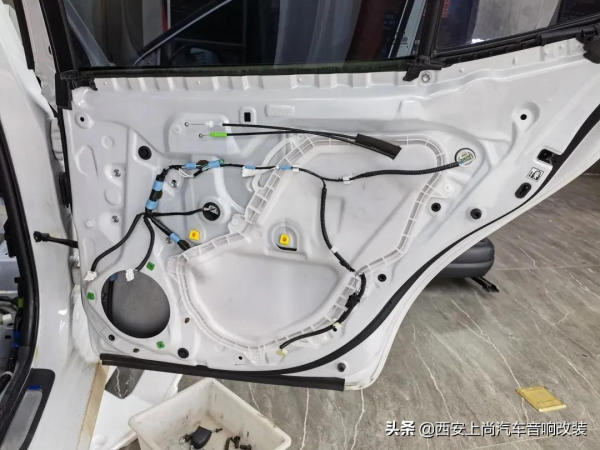 近在身邊的舒適之音,豐田凱美瑞無損升級德國原裝進口RS能量音響 近在身邊的舒適之音,豐田凱美瑞無損升級德國原裝進口RS能量音響