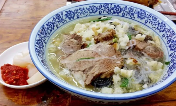 毛主席一行人從機場回來,下了趟館子,結賬時,發現誰都沒帶錢包 毛主席一行人從機場回來,下了趟館子,結賬時,發現誰都沒帶錢包