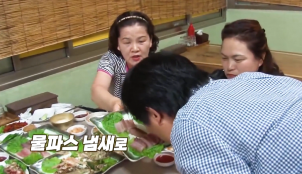 真實故事:韓國50歲大媽天生沒嗅覺,食物越臭越愛吃,醫生查明真相