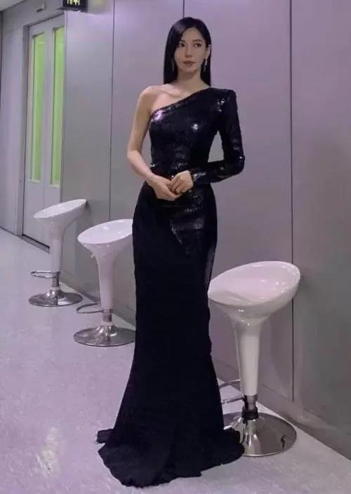 南韓女星美貌之爭!80後獨具風韻,90後鬥豔,這4大長相最受熱捧 南韓女星美貌之爭!80後獨具風韻,90後鬥豔,這4大長相最受熱捧